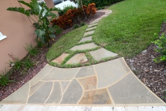 Stoop to pathway